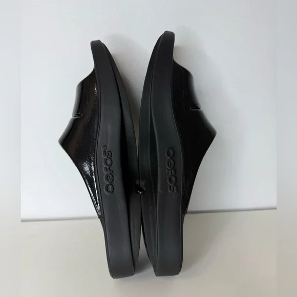 Oofos Ooahh Black Luxe Recovery Slides Sandals Women Size 8 Men Size 6 Athletic - Picture 7 of 10